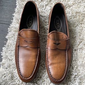 TOD’S | Brown Leather Loafers
